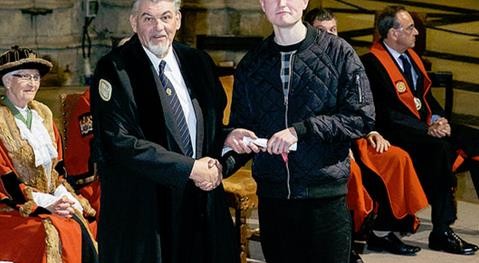 Apprentice 4