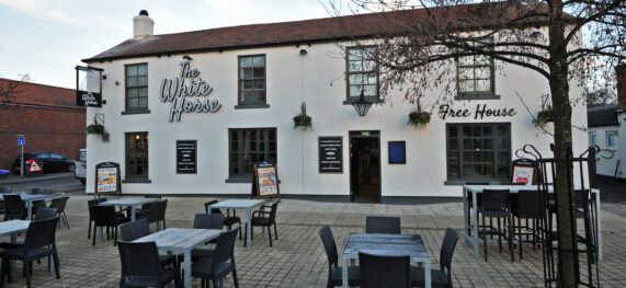 Wetherspoons, Brigg 151